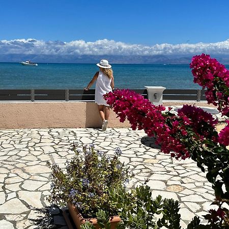 Thalassa Sidari  Bagian luar foto